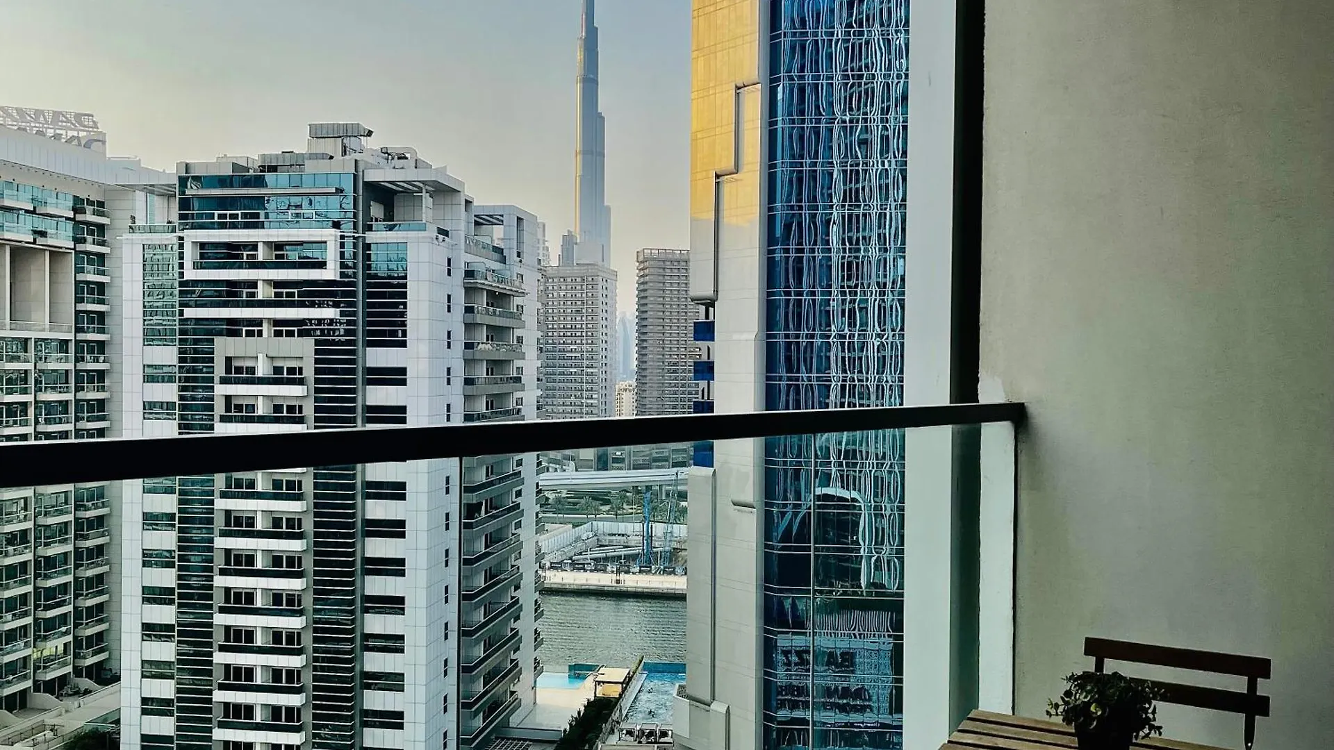 Marvellous Burj Khalifa View Studio, In Downtown Dubai