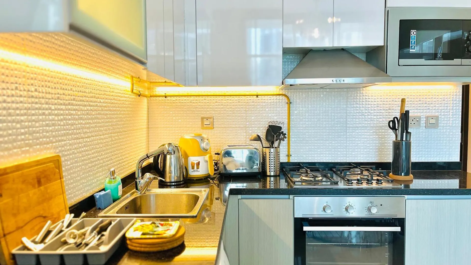 Apartment Marvellous Burj Khalifa View Studio, In Downtown Dubai United Arab Emirates