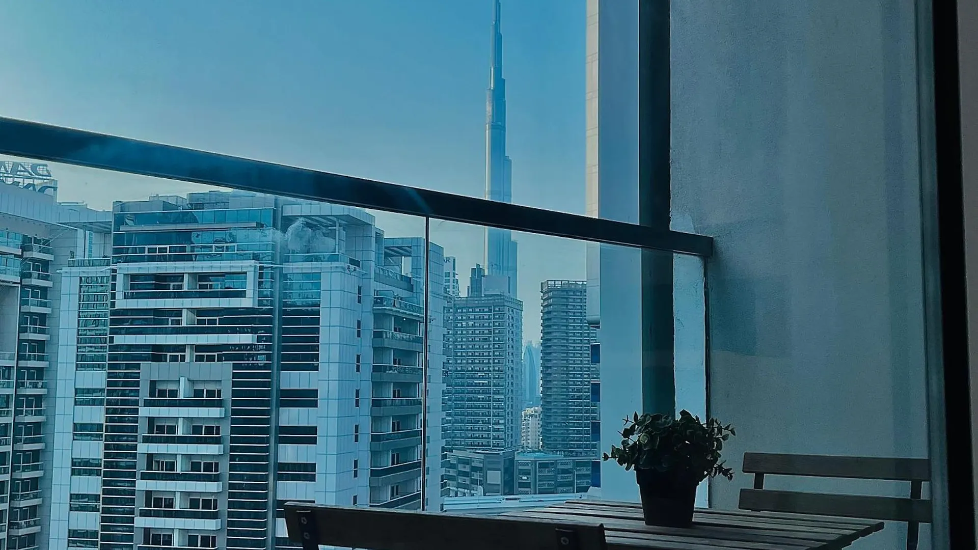 Marvellous Burj Khalifa View Studio, In Downtown Dubai Apartment